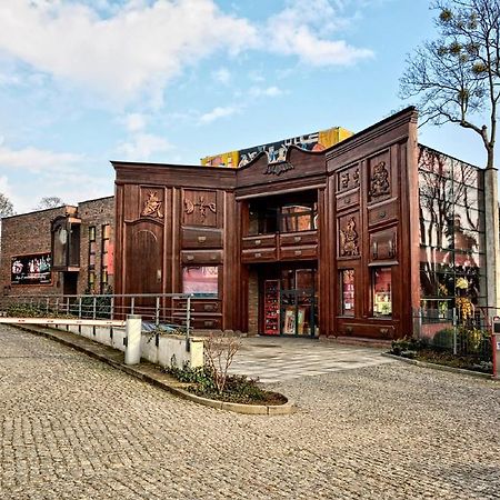 Teatr Baj Pomorski Torun Bagian luar foto